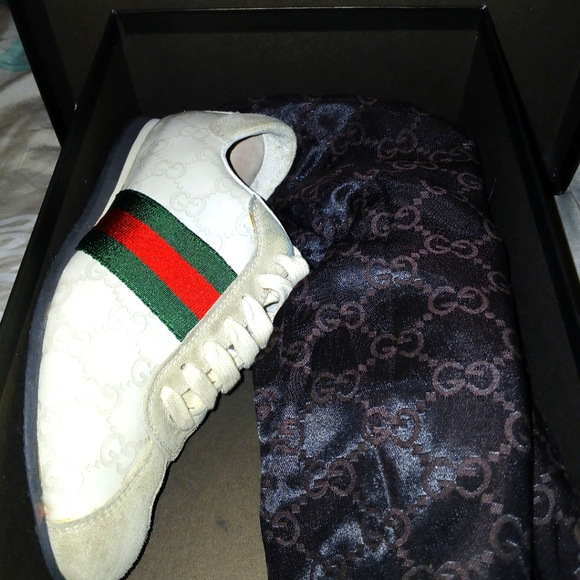 Authentic Gucci Trainers - Picture 3 of 4
